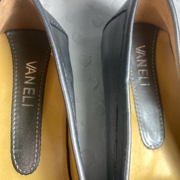 Vaneli Adrik Loafer (Women) - Picture 8 of 15